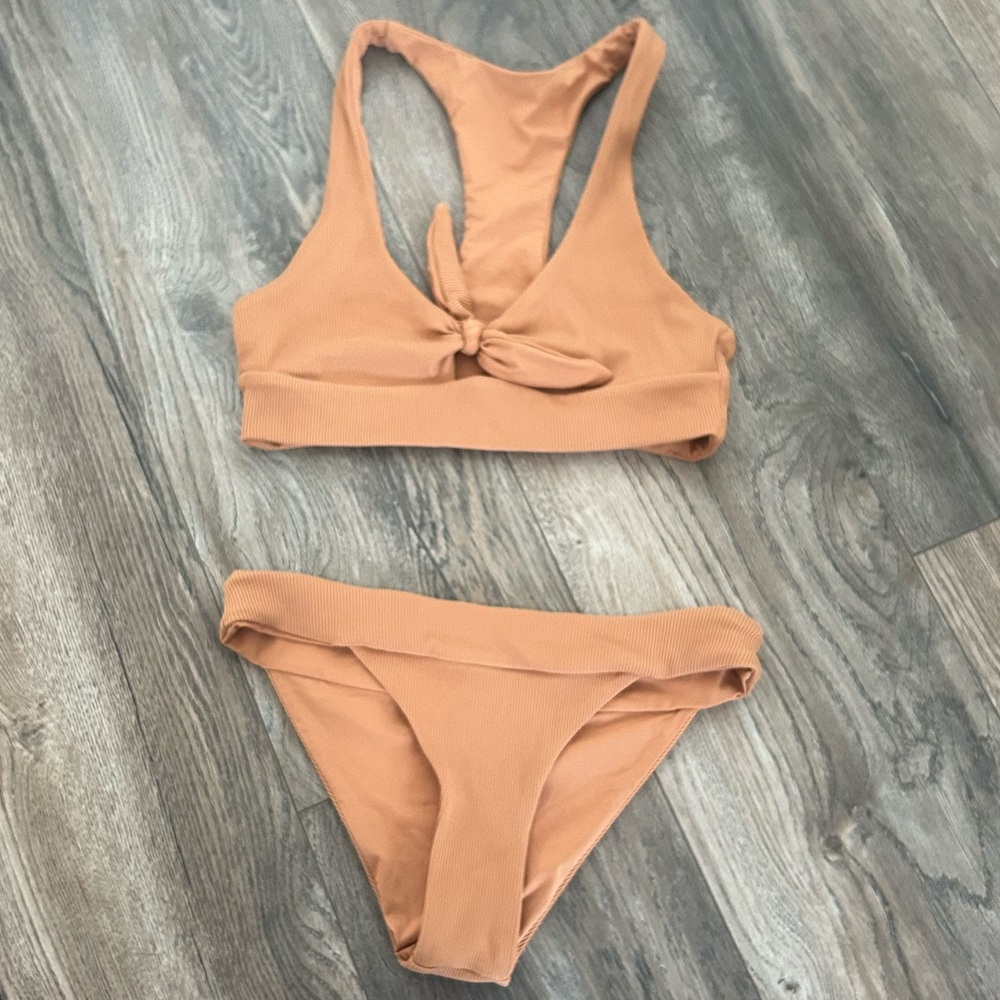 L Space ribbed Tara Top and Veronica Bottom in chestnut